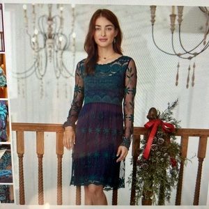 Sundance Catalog Size L Embroidered dress